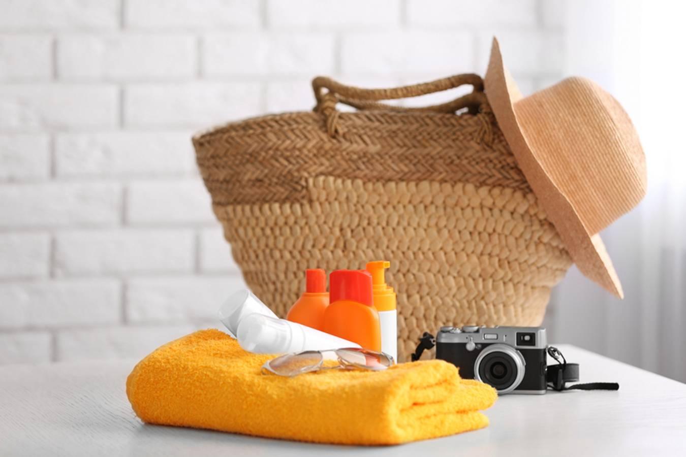 What to carry in your bag this summer? - Oshea Herbals
